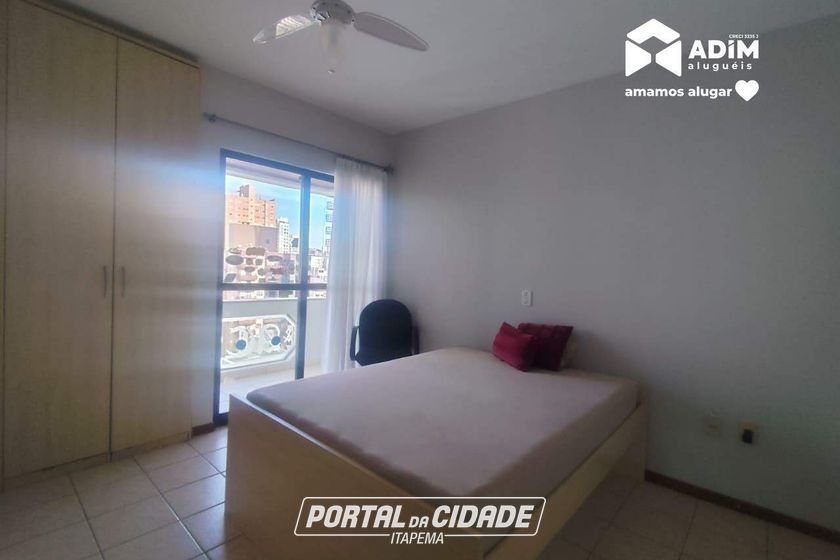 Apartamento para alugar - 130m&sup2; - Centro