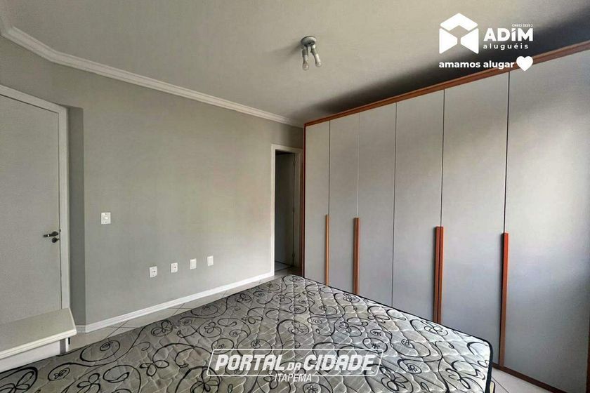Apartamento para alugar - 101m&sup2; - Centro