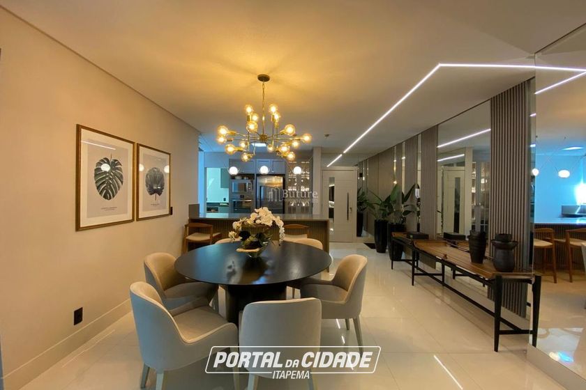 Apartamento &agrave; venda - 1872m&sup2; - Meia Praia