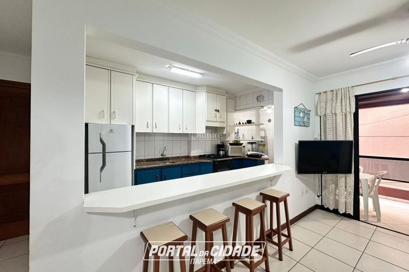 Apartamento &agrave; venda - 79m&sup2; - Meia Praia