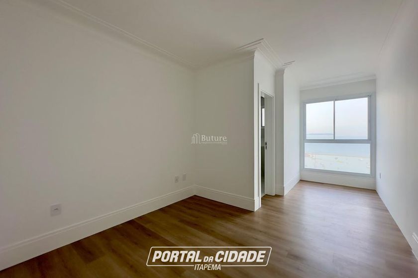 Apartamento &agrave; venda - 190m&sup2; - Centro