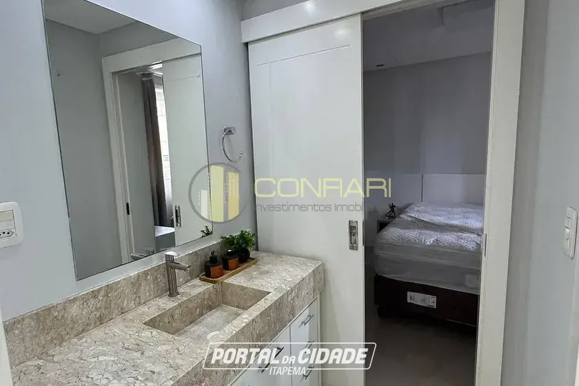 Apartamento &agrave; venda - 110m&sup2; - meia praia