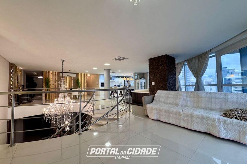 Apartamento &agrave; venda - 476m&sup2; - Meia Praia