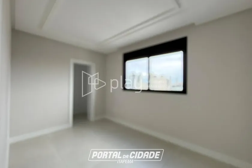 Apartamento &agrave; venda - 141m&sup2; - Meia Praia