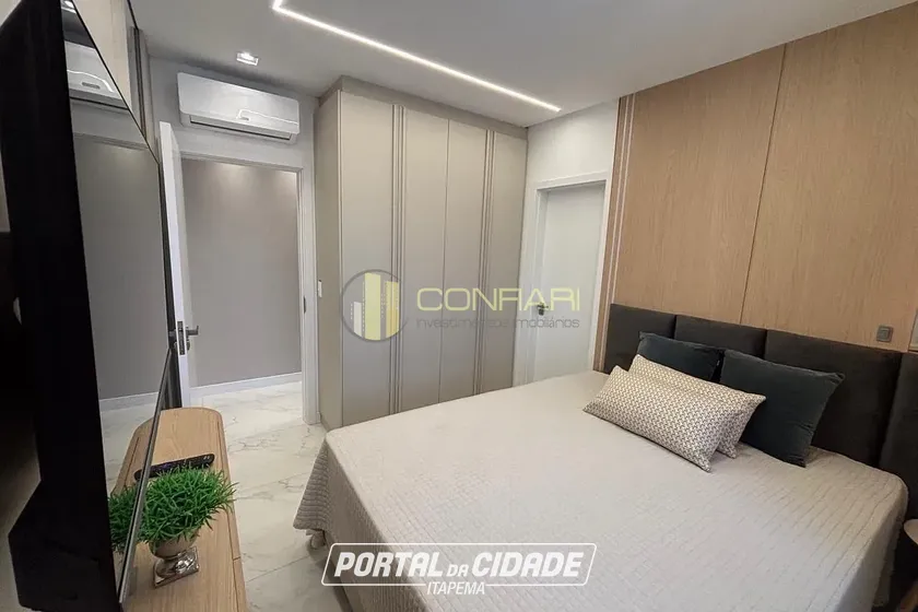 Apartamento &agrave; venda - 110m&sup2; - Meia Praia