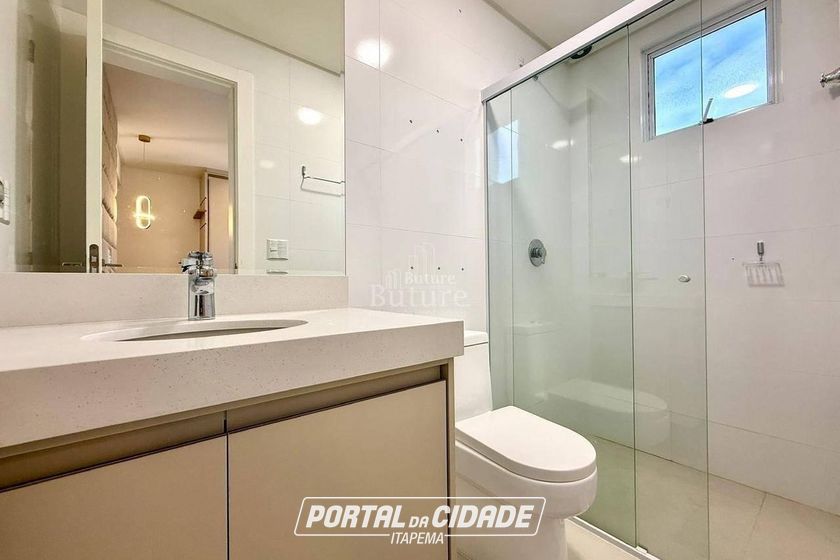 Apartamento &agrave; venda - Meia Praia
