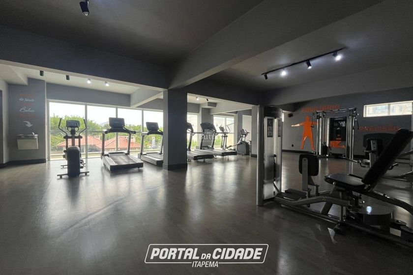 Apartamento &agrave; venda - 85m&sup2; - Meia Praia