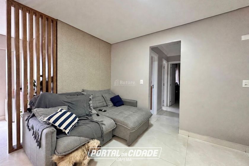 Apartamento &agrave; venda - 85m&sup2; - Meia Praia