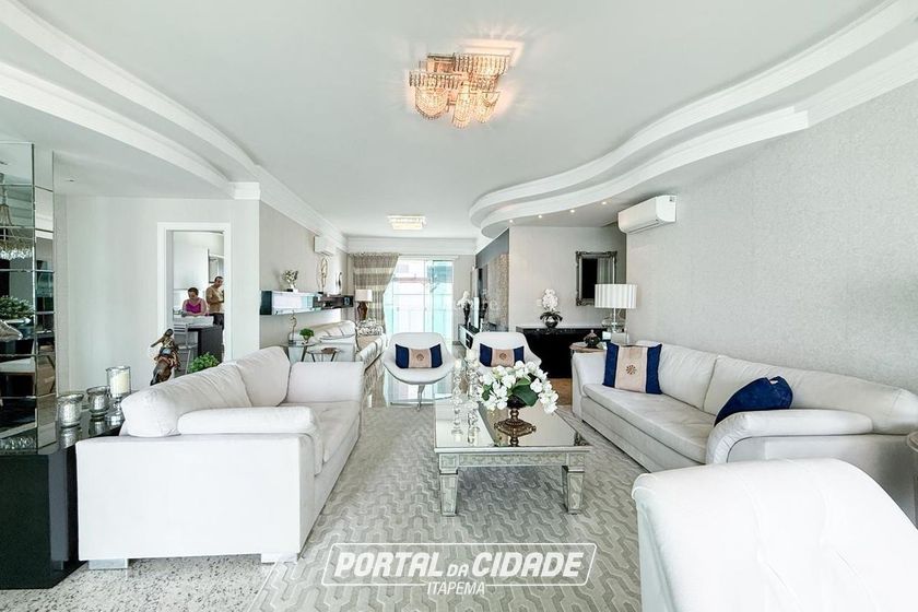 Apartamento &agrave; venda - Meia Praia