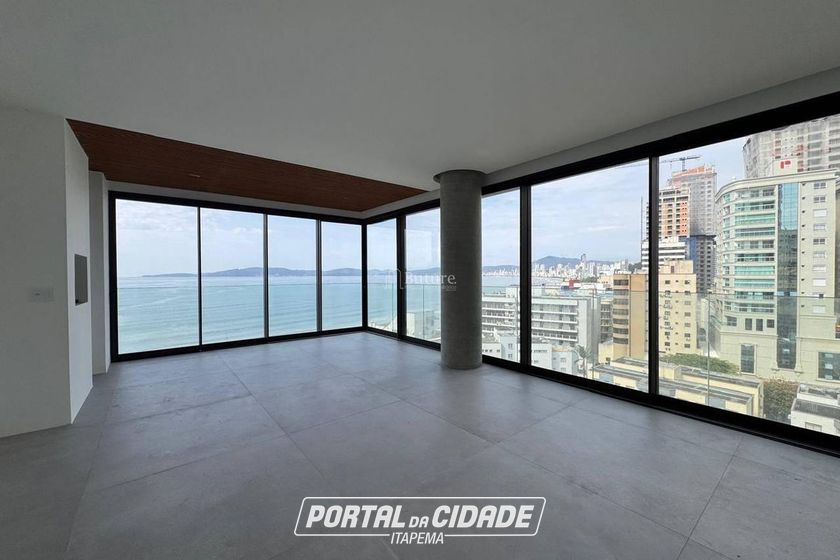 Apartamento &agrave; venda - 335m&sup2; - Centro