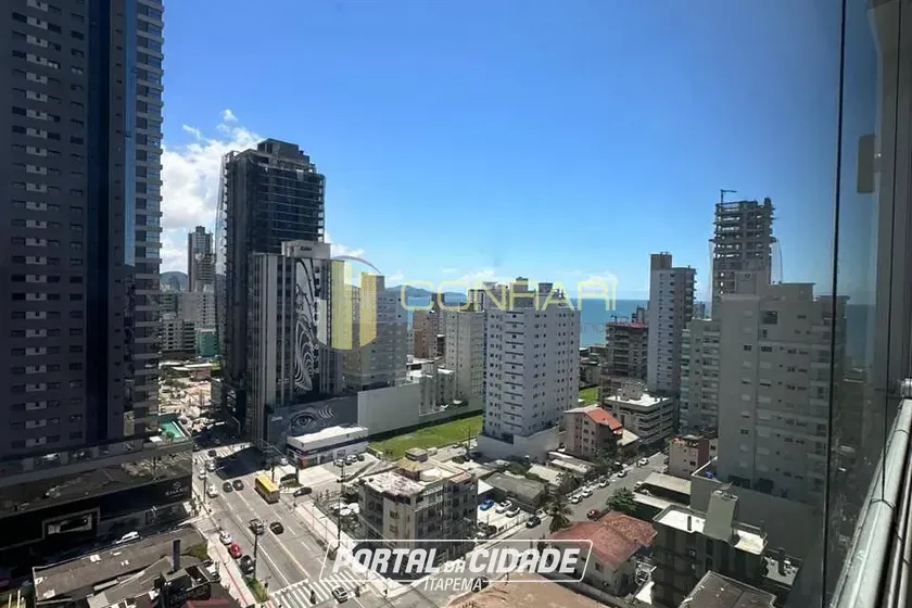 Apartamento &agrave; venda - 116m&sup2; - Meia Praia
