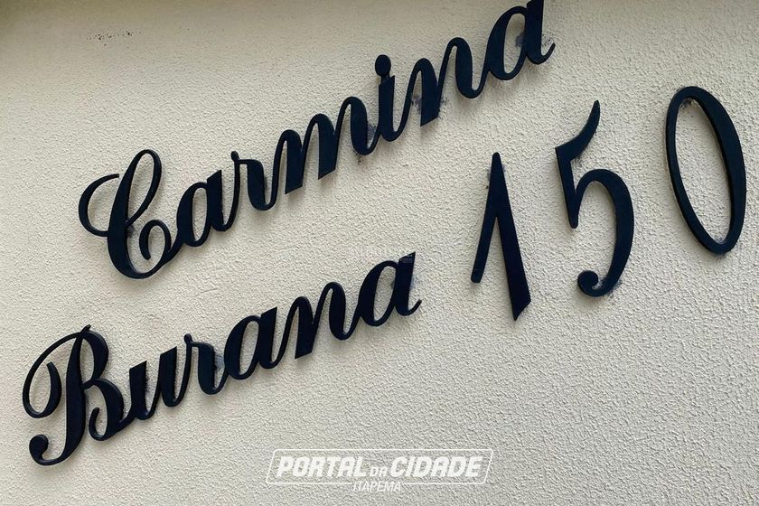 Apartamento &agrave; venda - 110m&sup2; - Meia Praia