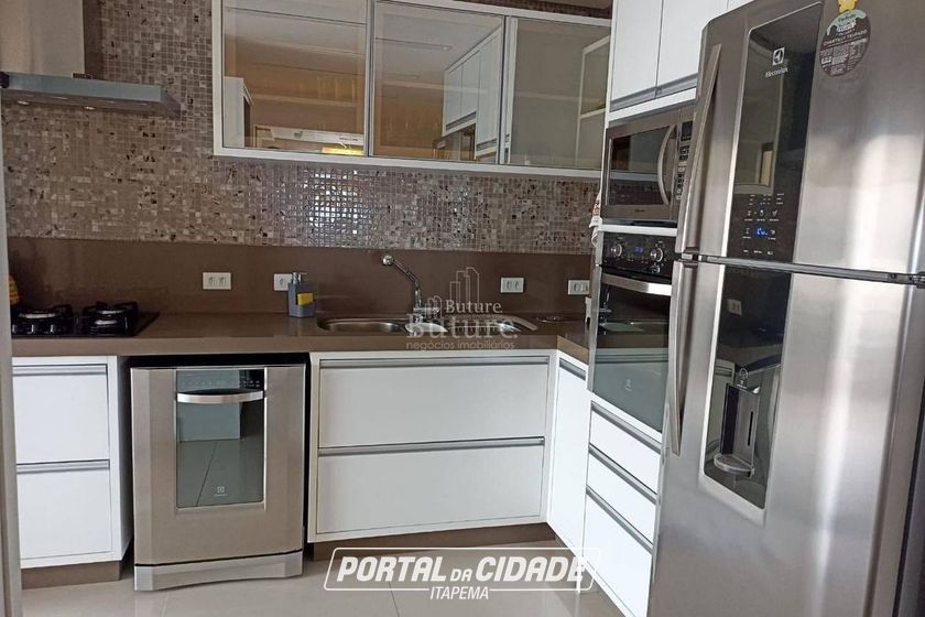 Apartamento &agrave; venda - 254m&sup2; - Meia Praia