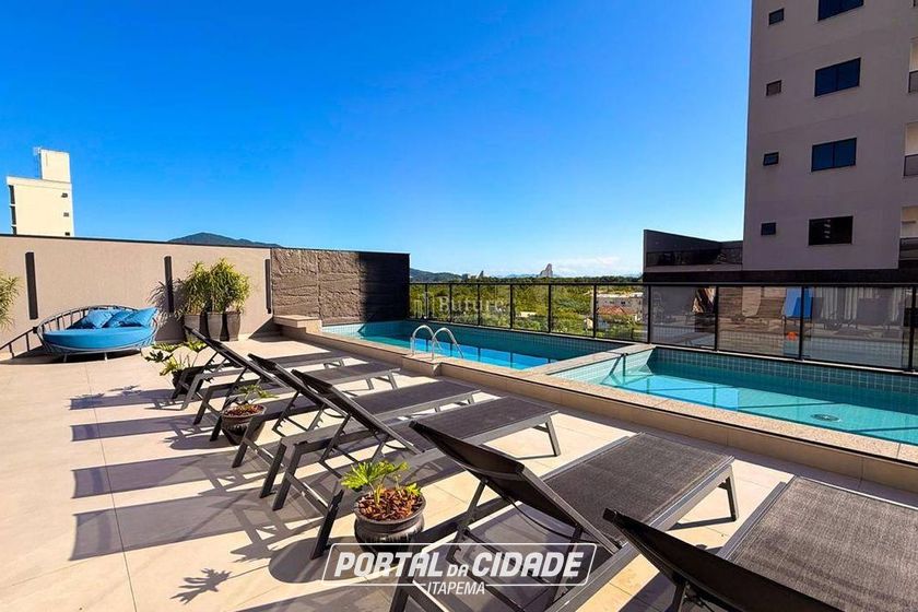 Apartamento &agrave; venda - Meia Praia