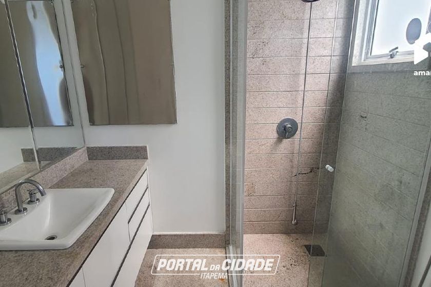 Apartamento para alugar - 238m&sup2; - Centro