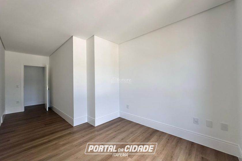 Apartamento &agrave; venda - 208m&sup2; - Centro