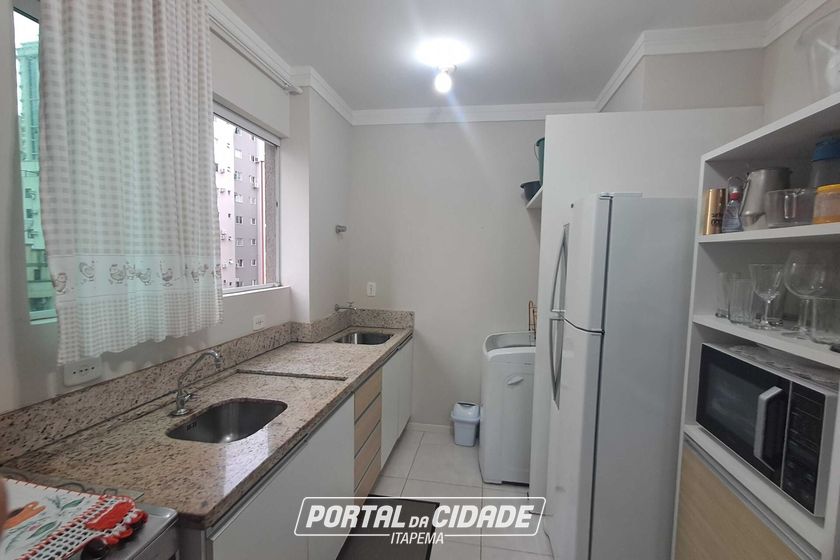 Apartamento &agrave; venda - 69m&sup2; - Meia Praia