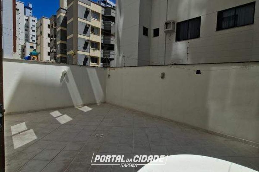 Apartamento para alugar - 124m&sup2; - Centro