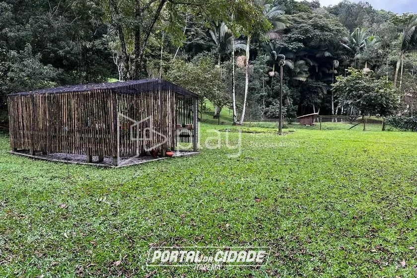 Ch&aacute;cara &agrave; venda - 1159m&sup2; - Gaspar Alto