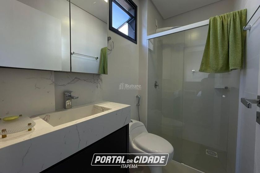 Apartamento &agrave; venda - 99m&sup2; - Meia Praia