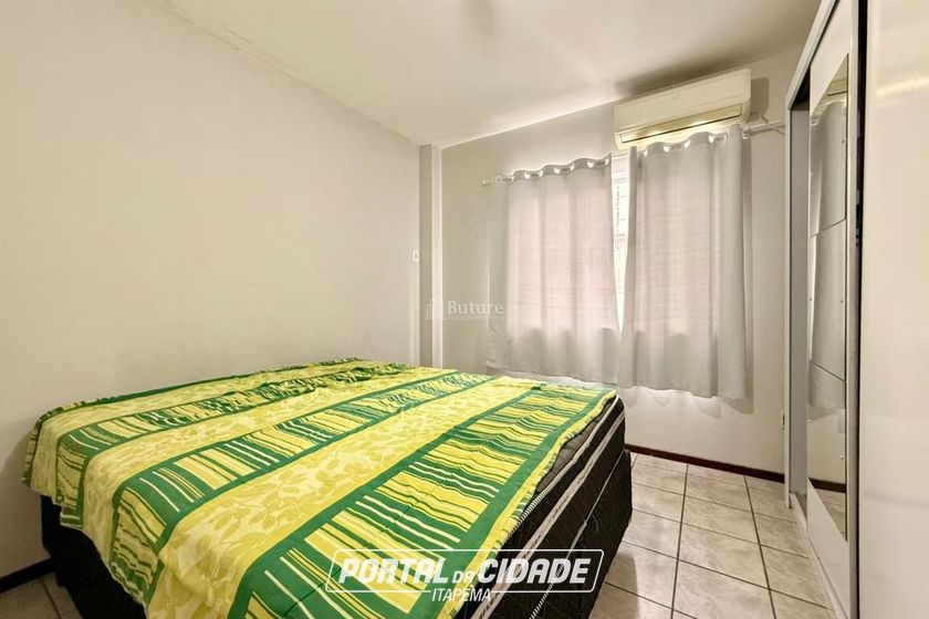 Apartamento &agrave; venda - 77m&sup2; - Meia Praia