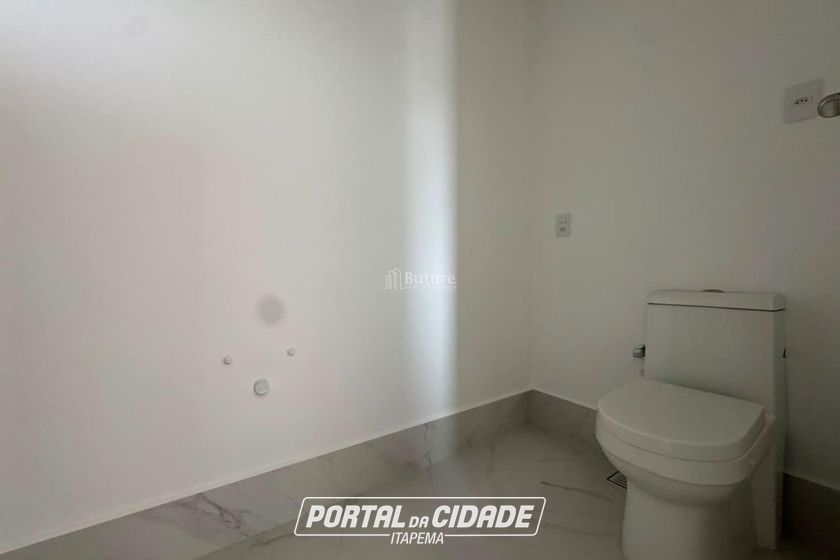 Apartamento &agrave; venda - 208m&sup2; - Centro