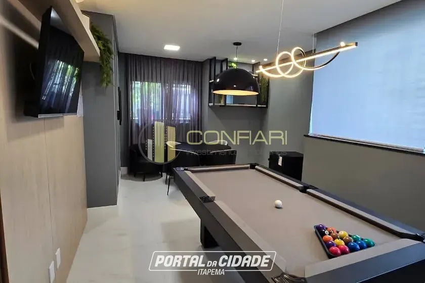 Apartamento &agrave; venda - 105m&sup2; - Meia Praia