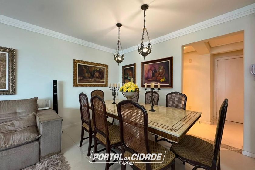 Apartamento &agrave; venda - 135m&sup2; - Pioneiros