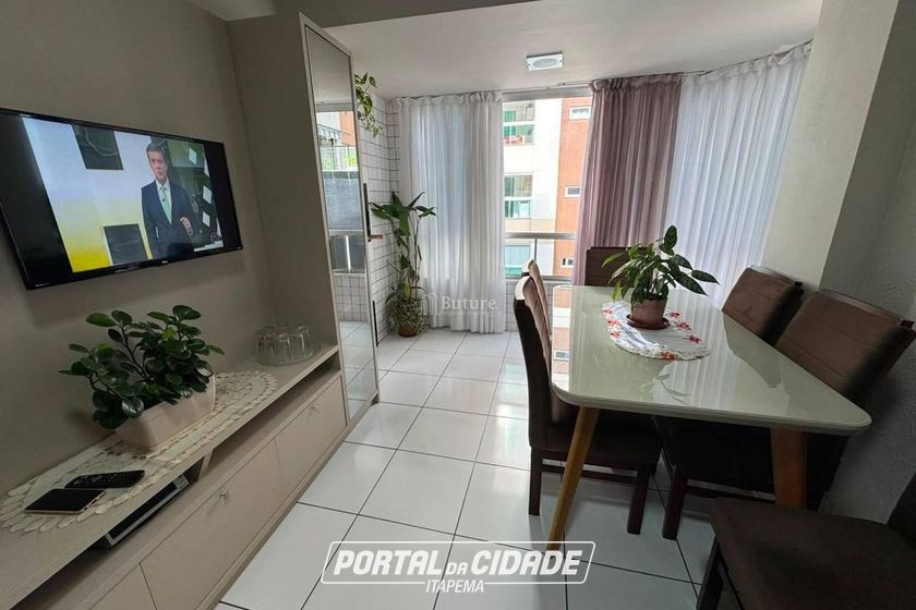 Apartamento &agrave; venda - Meia Praia