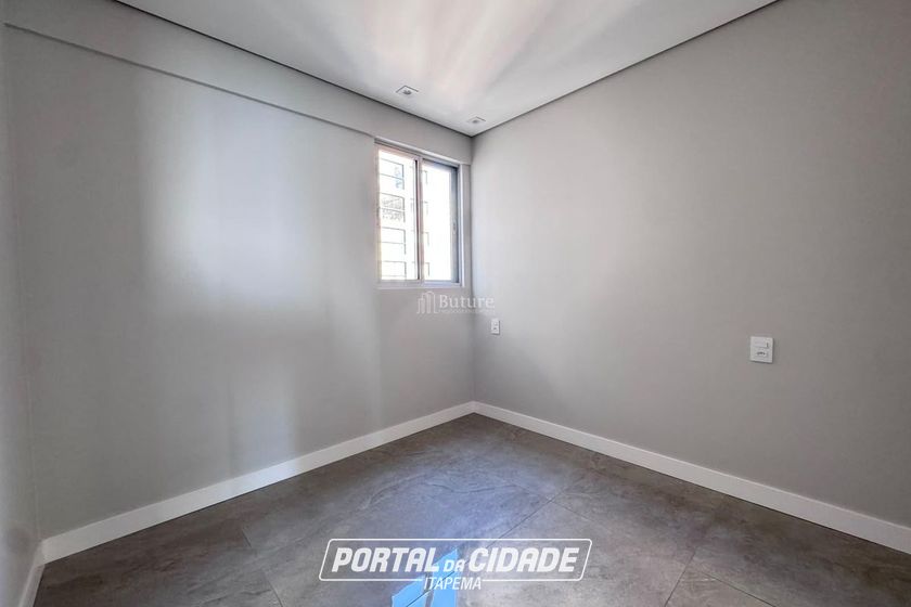 Apartamento &agrave; venda - 145m&sup2; - Barra Sul