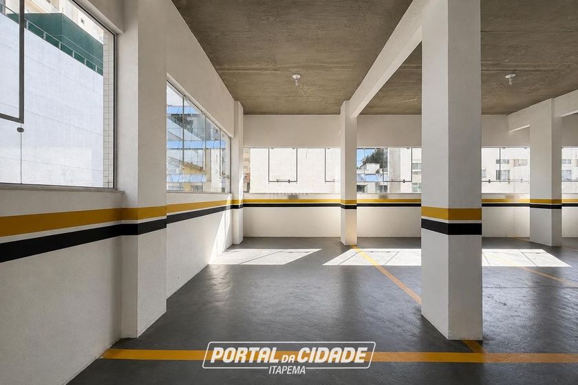 Apartamento &agrave; venda - 126m&sup2; - Pioneiros
