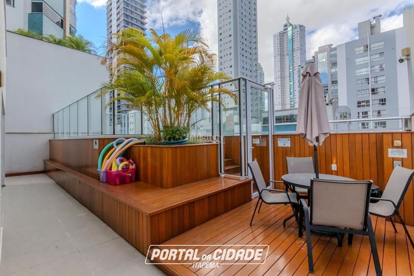 Apartamento &agrave; venda - 182m&sup2; - Pioneiros