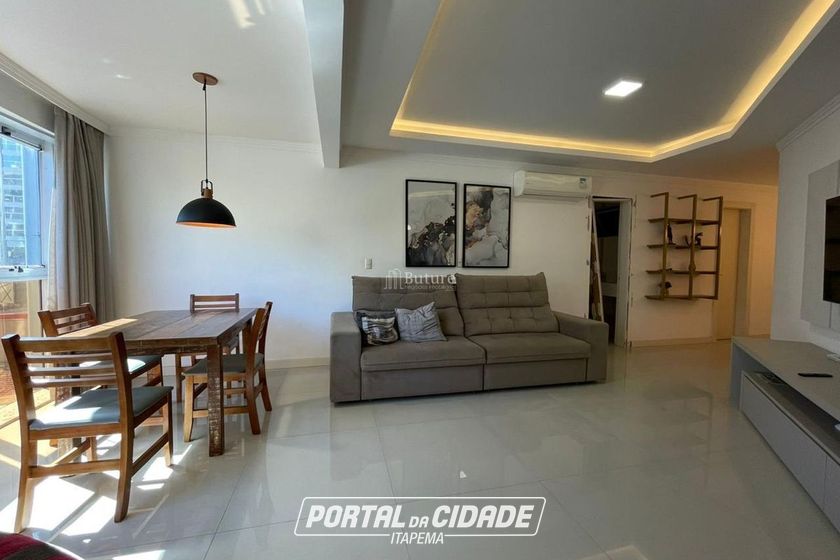Apartamento &agrave; venda - 225m&sup2; - Meia Praia