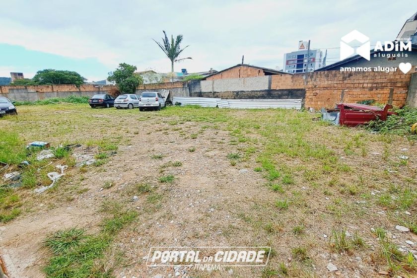 Terreno para alugar - 618m&sup2; - Tabuleiro