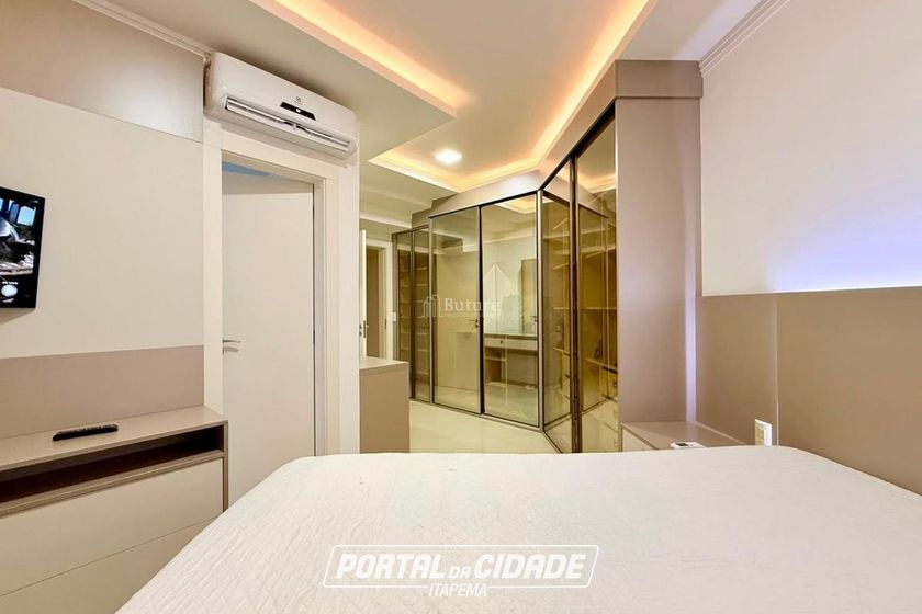 Apartamento &agrave; venda - 202m&sup2; - Meia Praia