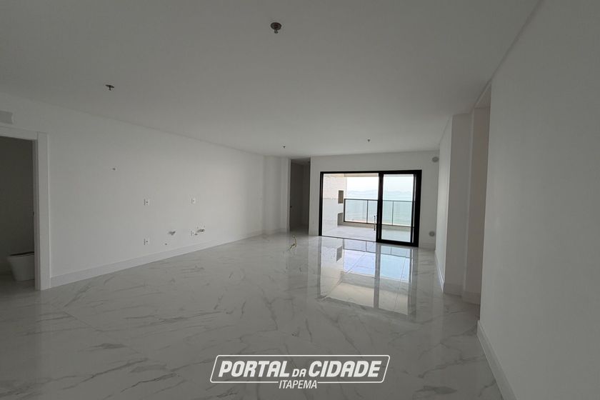 Apartamento &agrave; venda - 178m&sup2; - Centro
