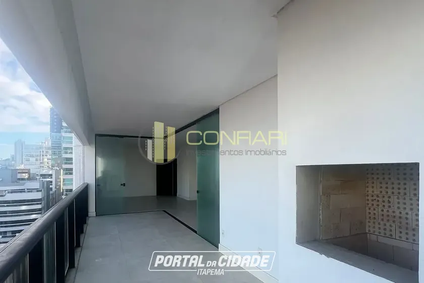 Apartamento &agrave; venda - 185m&sup2; - centro
