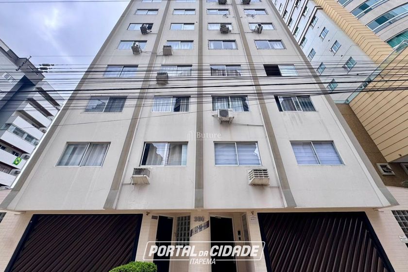 Apartamento &agrave; venda - 81m&sup2; - Centro