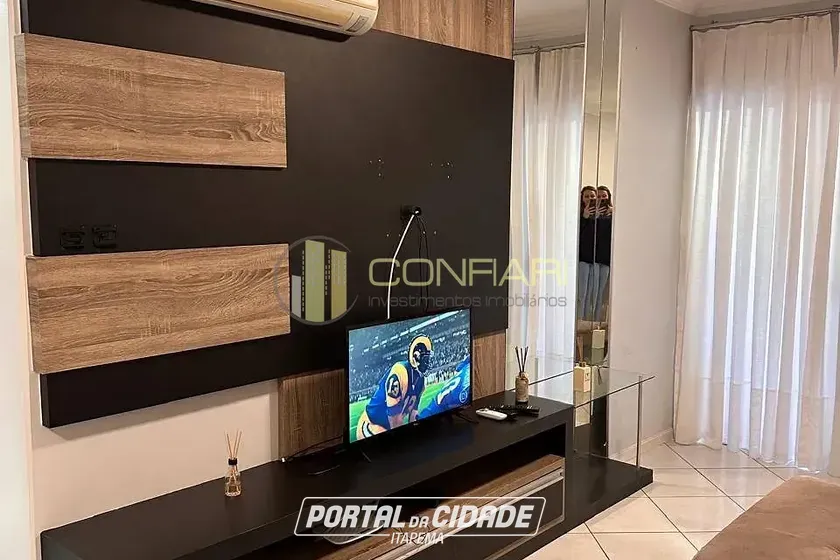 Apartamento para alugar - 98m&sup2; - meia praia