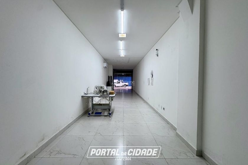 Sala Comercial &agrave; venda - 57m&sup2; - Meia Praia