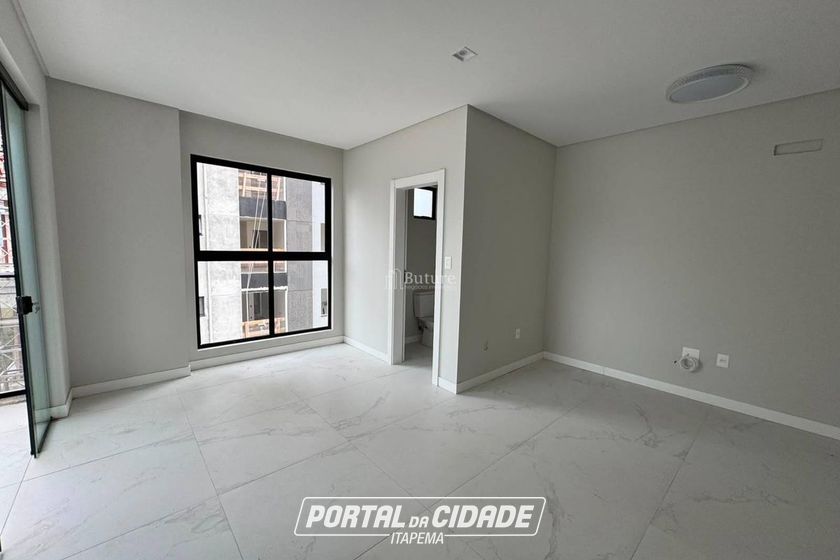 Apartamento &agrave; venda - Meia Praia