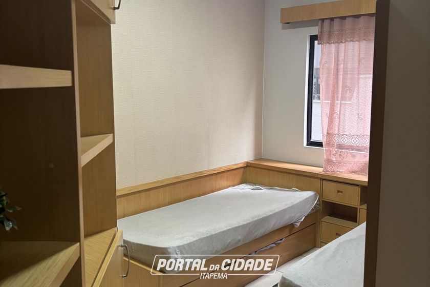 Apartamento &agrave; venda - Meia Praia