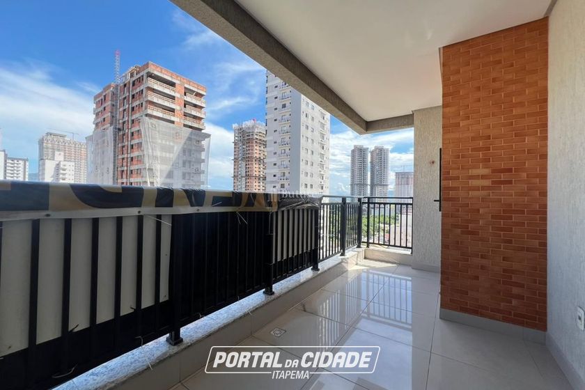Apartamento &agrave; venda - 106m&sup2; - Meia Praia