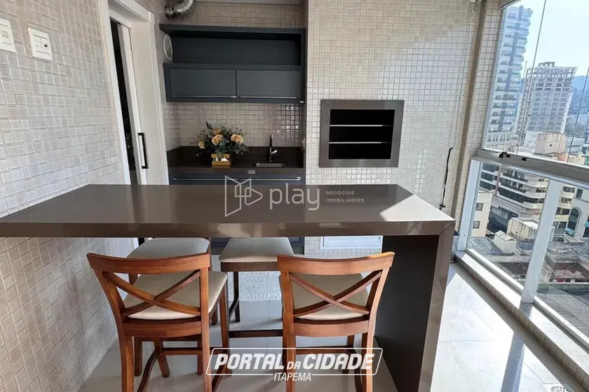 Apartamento &agrave; venda - 208m&sup2; - Centro