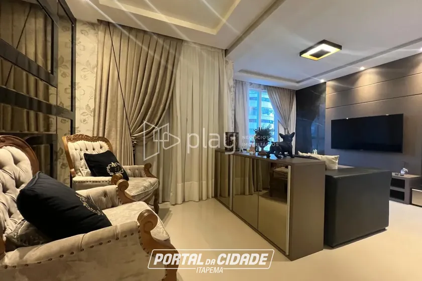 Apartamento &agrave; venda - 185m&sup2; - Meia Praia