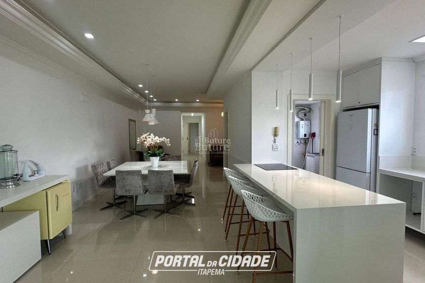 Apartamento &agrave; venda - Meia Praia