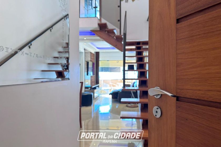 Apartamento &agrave; venda - 115m&sup2; - Centro