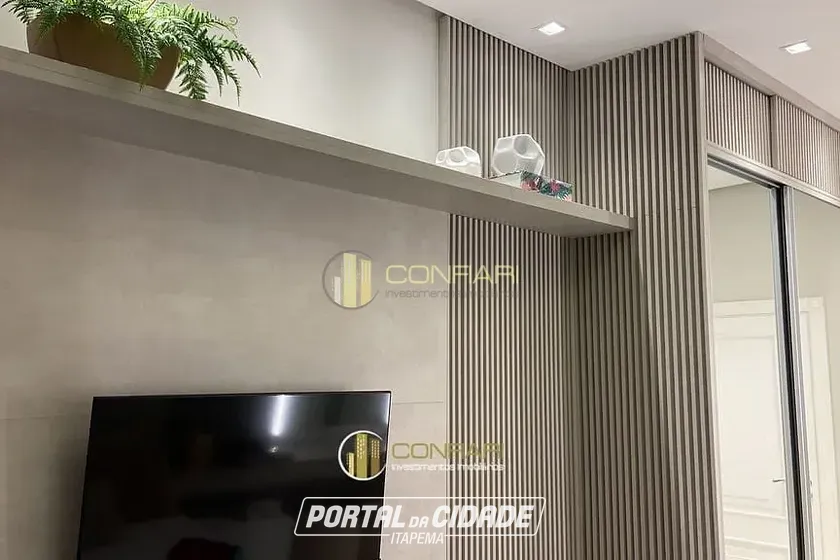 Apartamento &agrave; venda - 190m&sup2; - Meia Praia