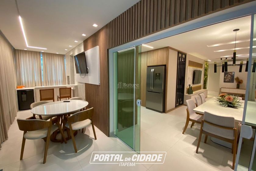 Apartamento &agrave; venda - 141m&sup2; - Meia Praia