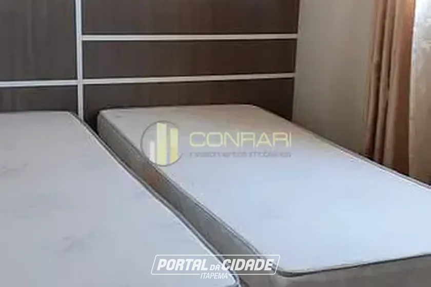 Apartamento &agrave; venda - 124m&sup2; - Meia Praia